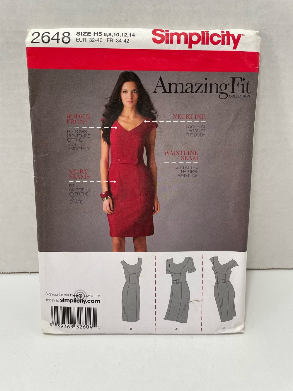 Simplicity Amazing Fit Sewing Pattern. Sizes 6-14